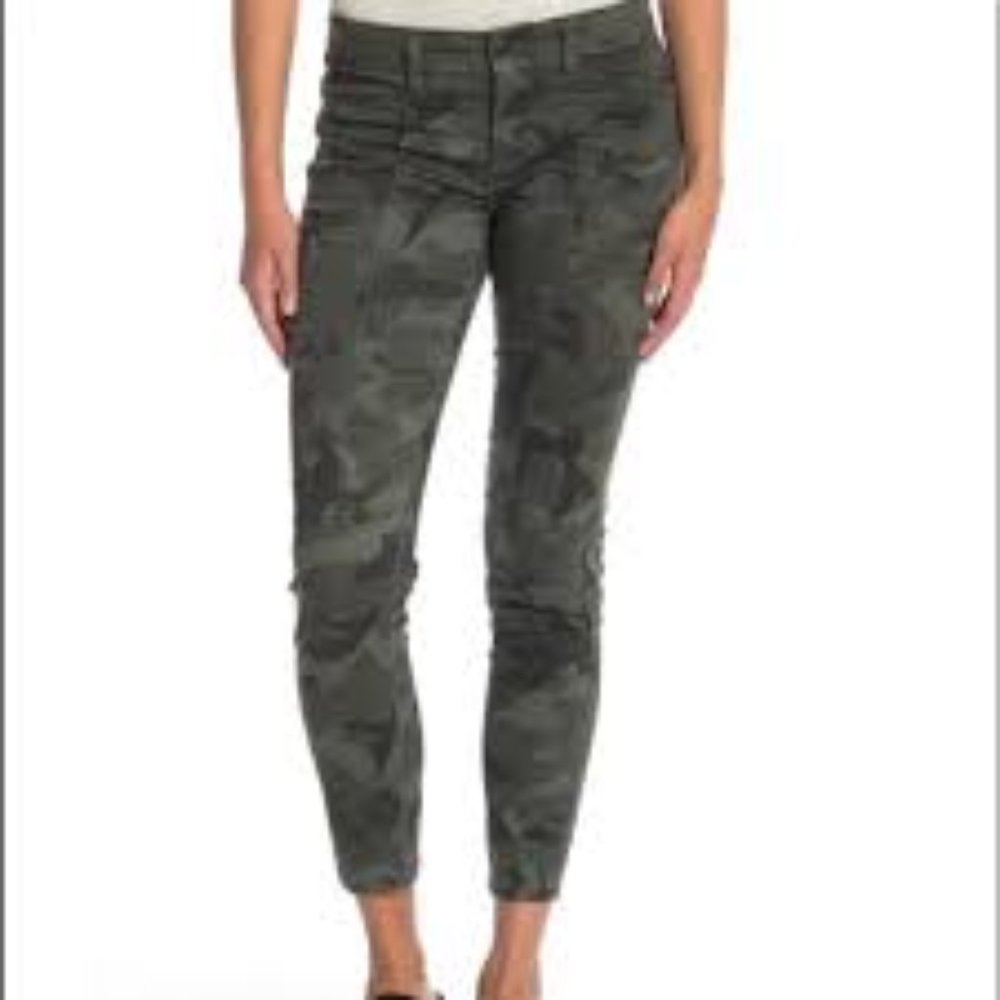 Unionbay Supplies Womens Green Camo Skinny Jeans